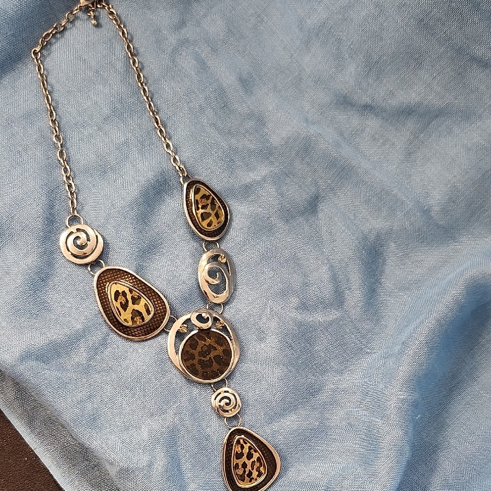 Statement Silver-Plated Leopard Print Rhinestone Necklace